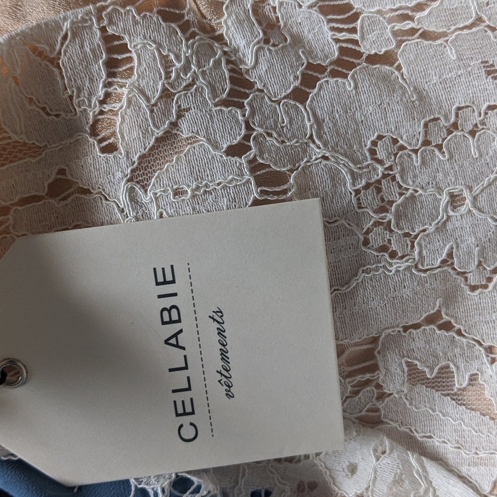 Cellabie lace top